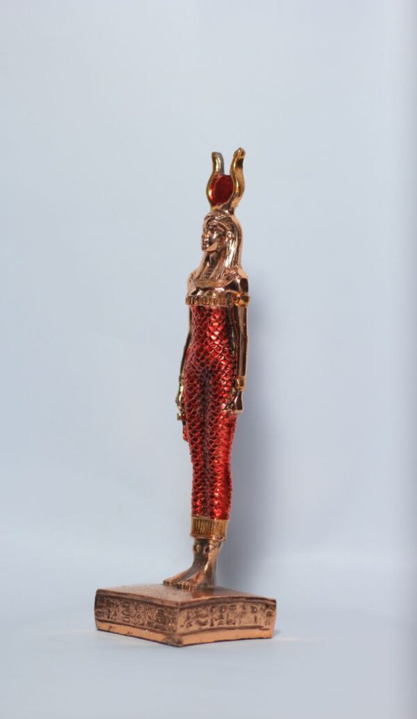 Statue of Hathor – Beauty and Love in Ancient Egypt