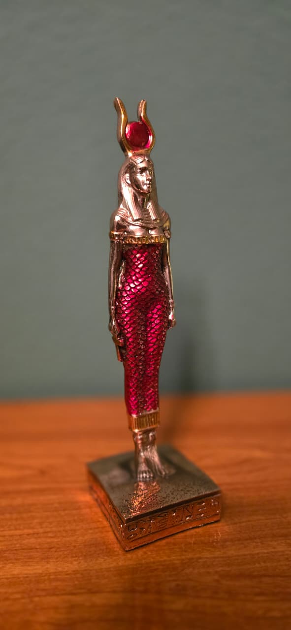 Statue of Hathor – Beauty and Love in Ancient Egypt