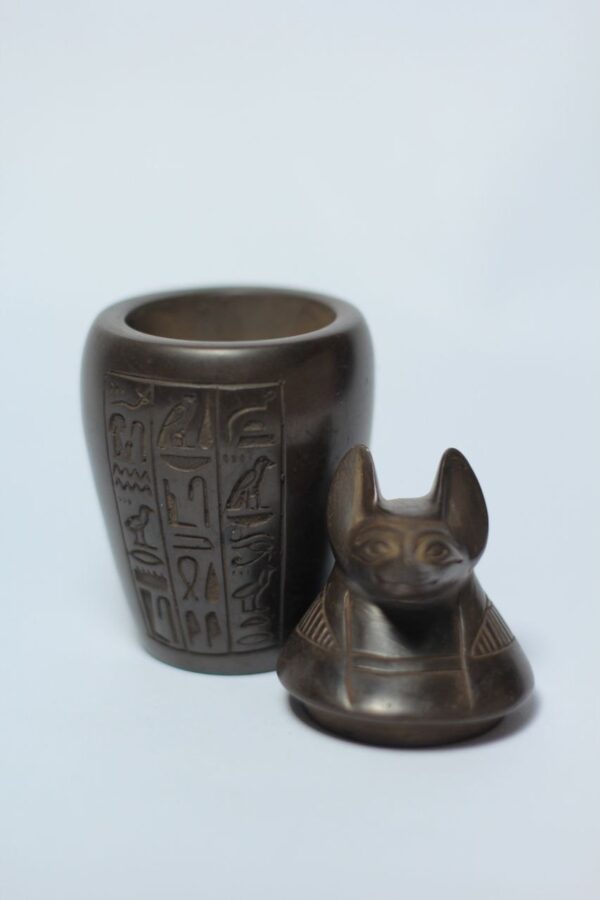 Canopic jars (MEDIUM)