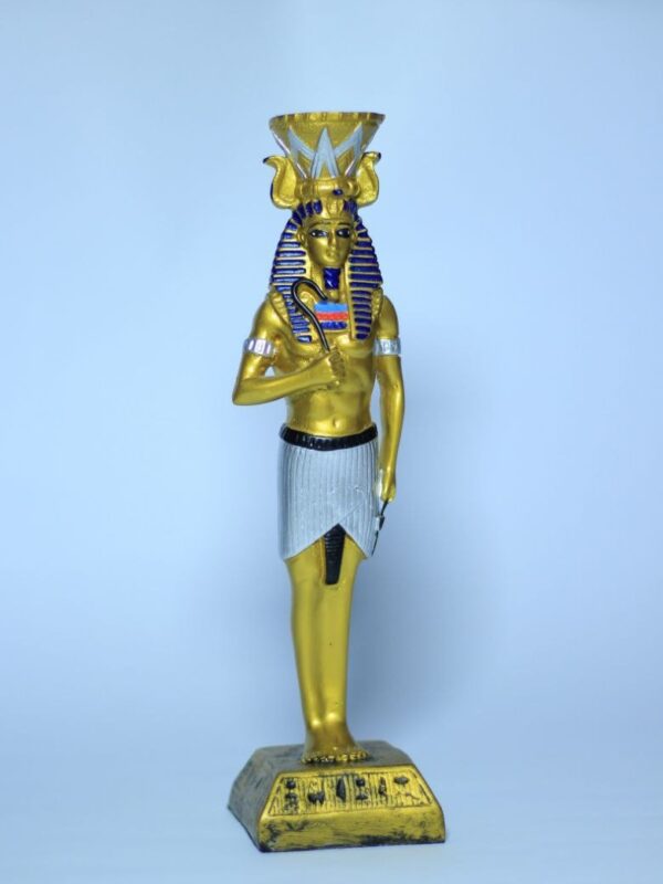 A polyester statue of King Ramses II