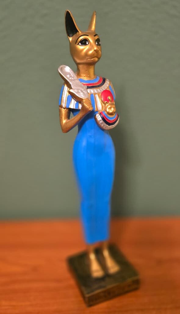 Statue of Bastet – The allure of Pharaonic power and femininity