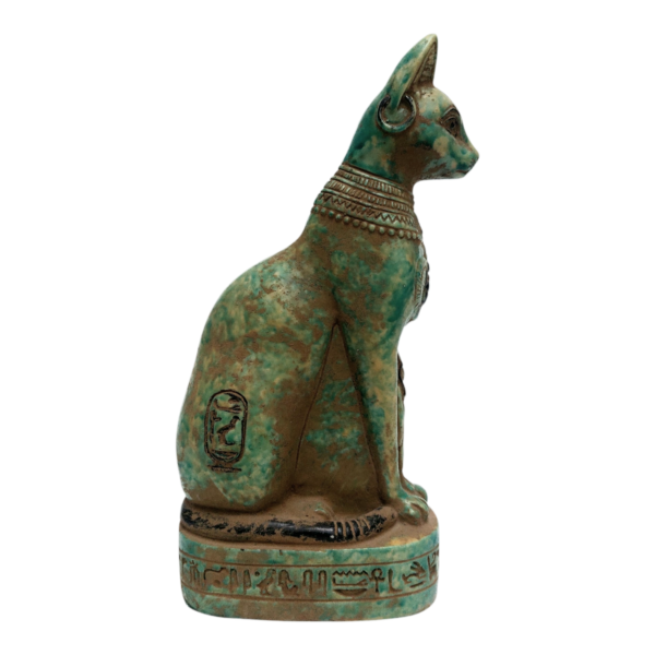 Bastet the cat... a symbol of protection and beauty among royalty.